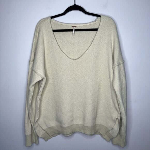 Free People Sweaters - Free People Women’s Sweater Weather Deep V Neck Sweater Oversized Size Small